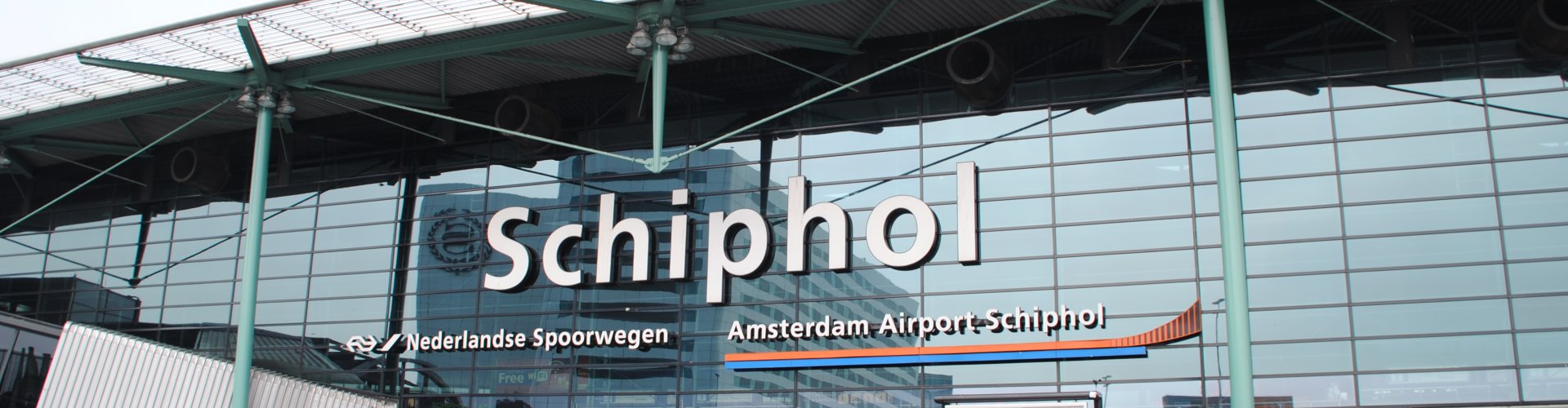 Family arrivals at Schiphol Airport, NL Airport